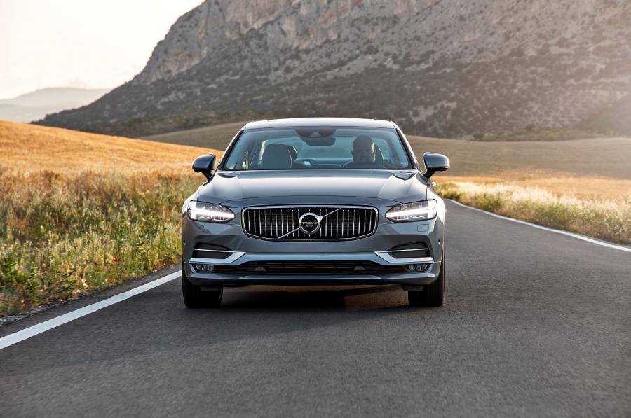  Volvo S90 T6 Inscription 2016 года  (фото 79 из 84)